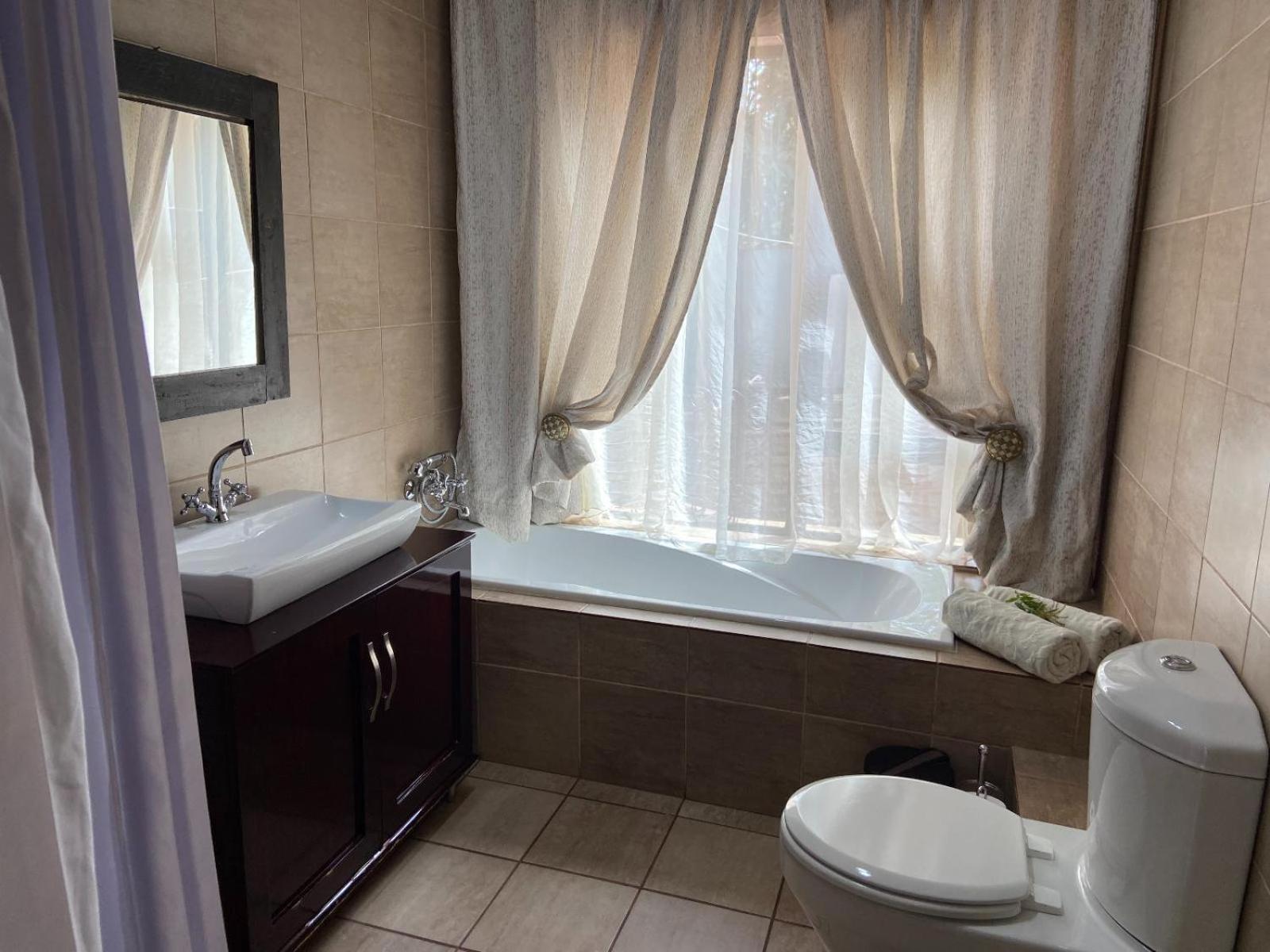 Aloe Guesthouse Klerksdorp Quarto foto